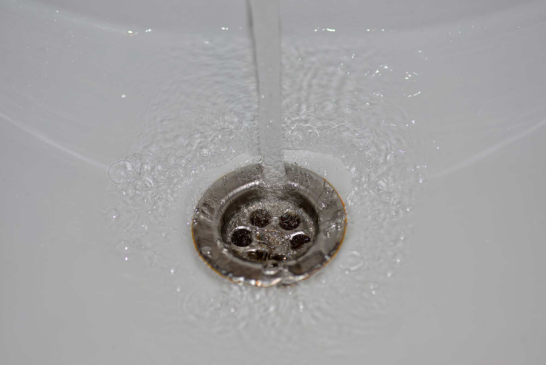 A2B Drains provides services to unblock blocked sinks and drains for properties in Mirfield.